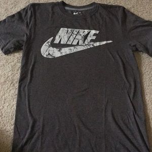 Nike graphic Tee